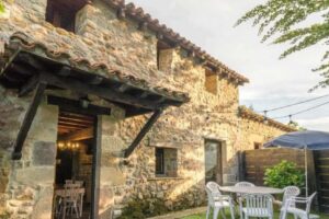La Casa de al Lado