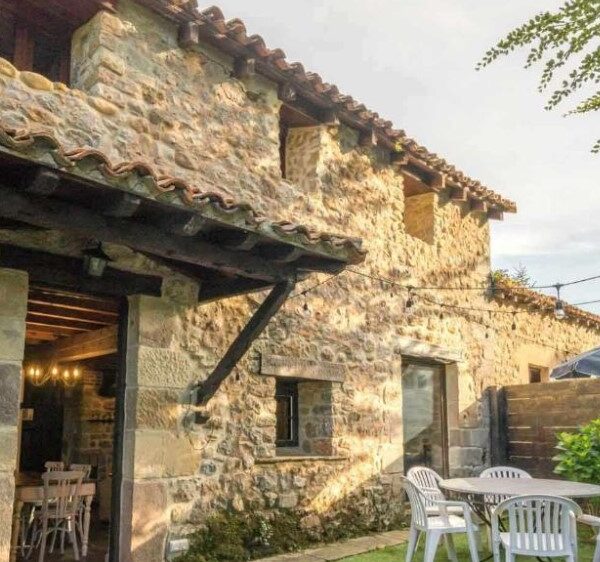 La Casa de al Lado