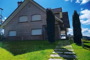 Casita Piscina Climatizada y Cubierta