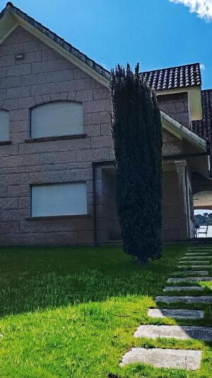 Casita Piscina Climatizada y Cubierta