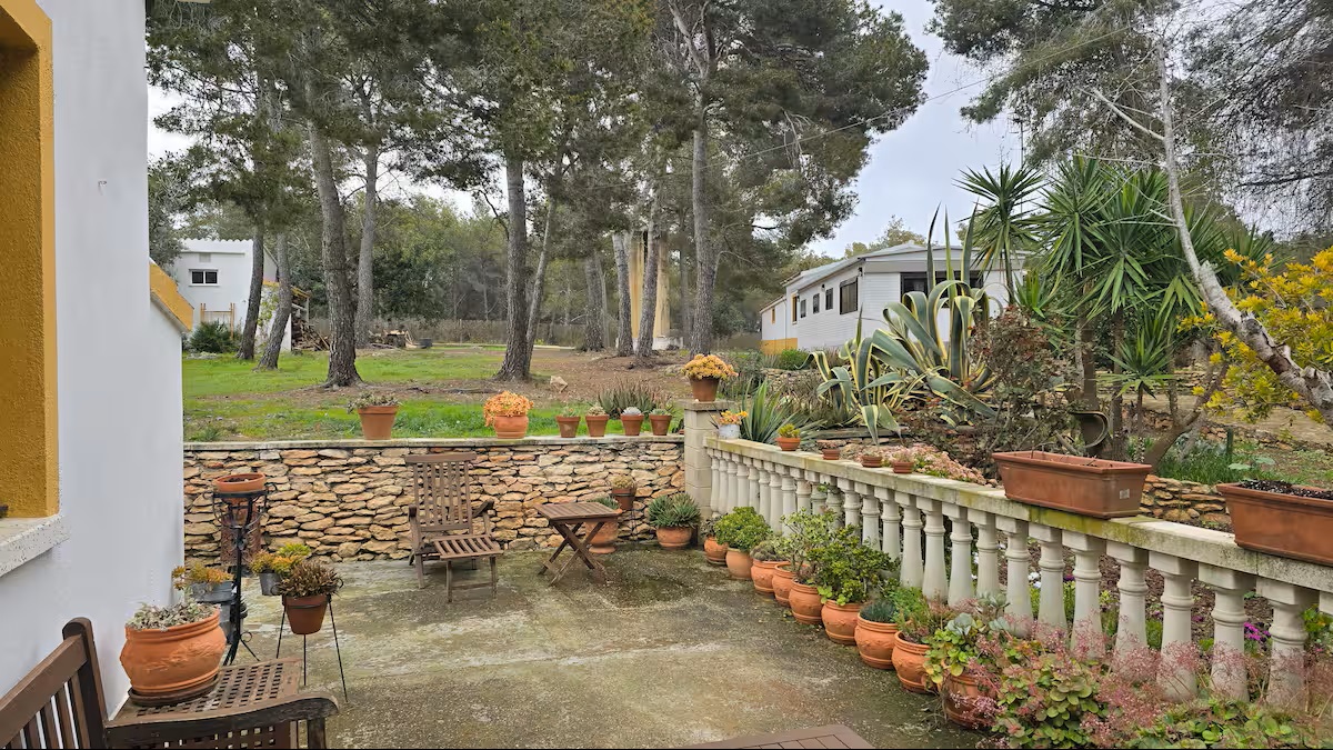 Refugio del Bosque. Castellet i la Gornal. - Imagen 5